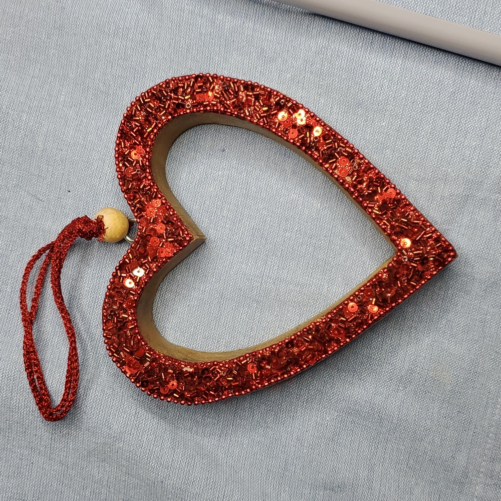 NWOT Red Beaded Heart‎ Ornament